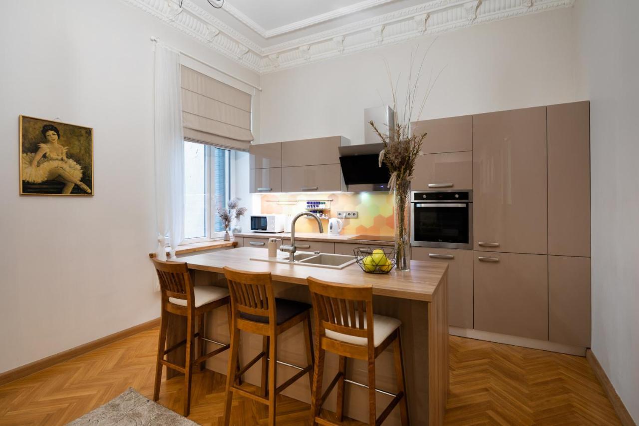 Old Riga Modern And Spacious 2 Bedroom Apartment Luaran gambar